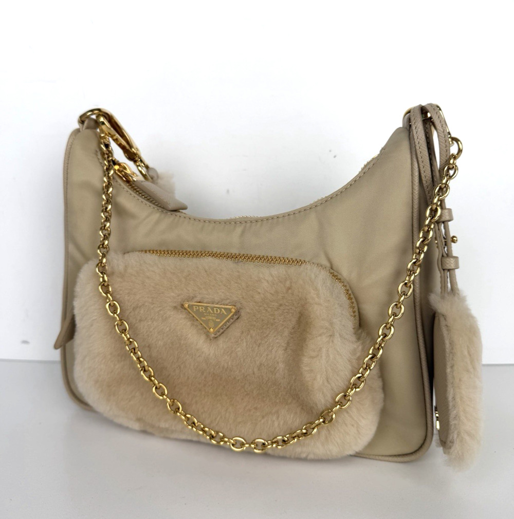 Prada Re-Edition 2005 Chain Shoulder Bag in Beige Nylon with Real Fur Accents E3